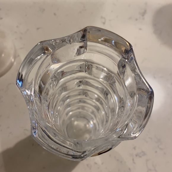 Glass Vase - Picture 3 of 4